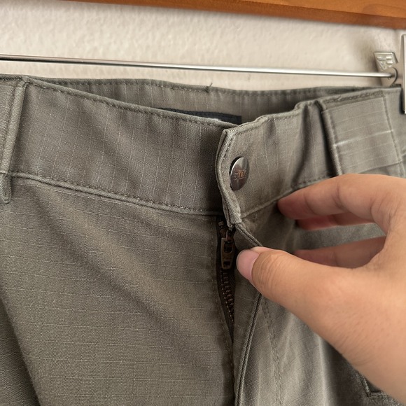 5.11 Tactical Pants Mens 34x32 Green Utility Ripstop Cargo Workwear Outdoor - Picture 4 of 13